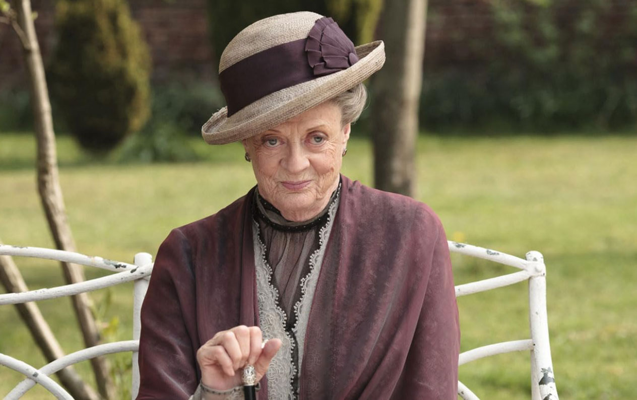 Oscarwinner Maggie Smith of Downton Abbey dies at 89